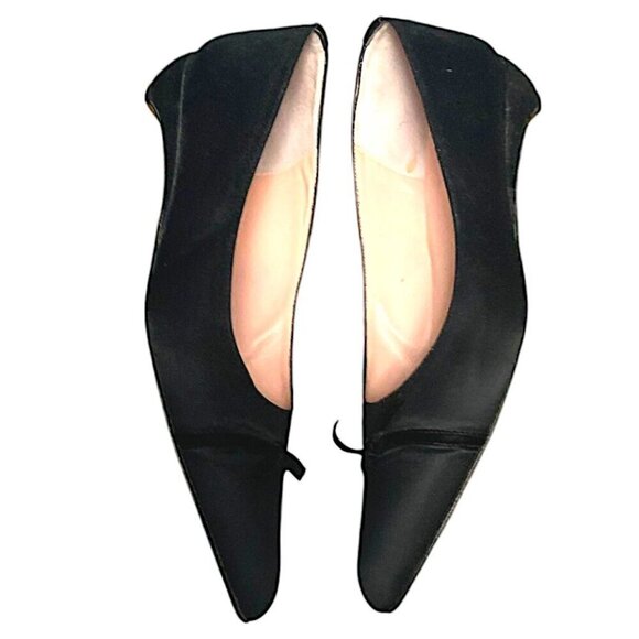 Banana Republic Satin Pointed Toe Flats with Velvet Bow Detail Black Size 6.5 - Picture 4 of 9